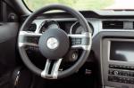 Ford Mustang V6 2011 года
